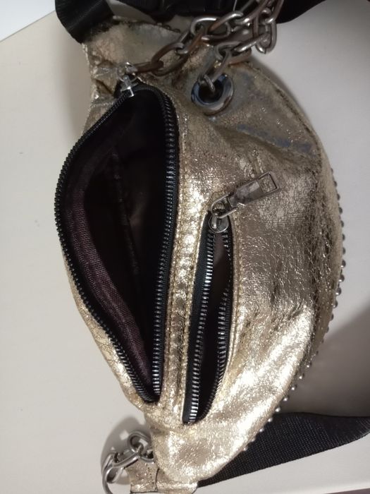 Молодёжная сумка на пояс