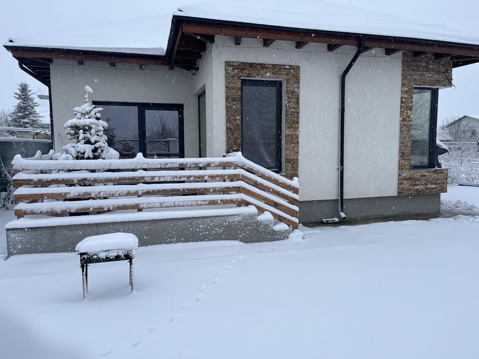 Casa Tunari Parter + Mansarda