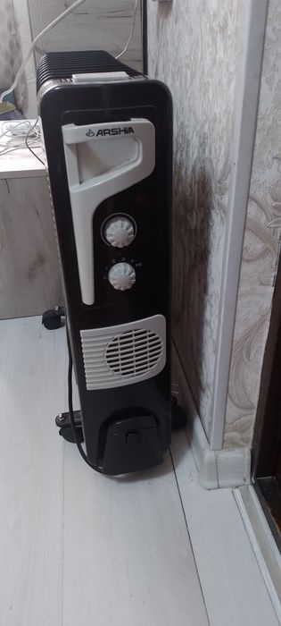 Обогреватель маслянный новый