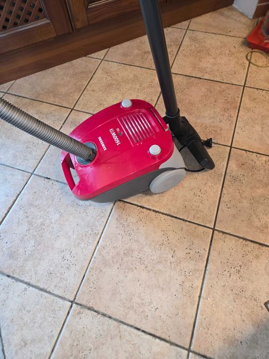 прахосмукачка Samsung 1600w