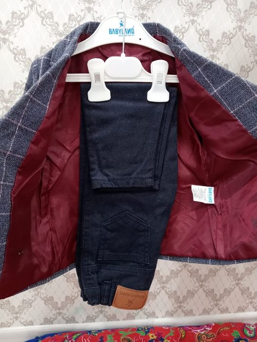 Нарядный кастюм брюки и рубашка