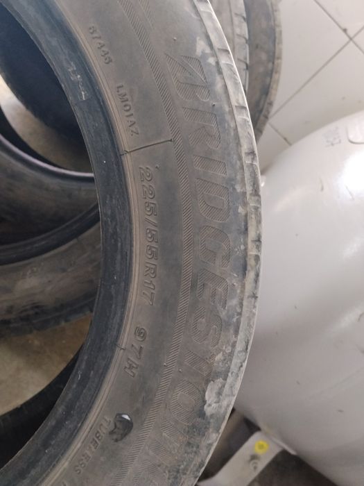 55/225/R17 BRIDGESTON липучка
