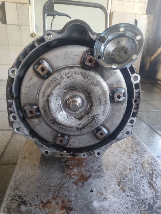 Продам коробку Лексус лх 470