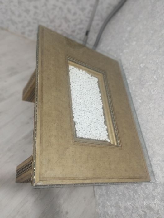 Декоративный стол