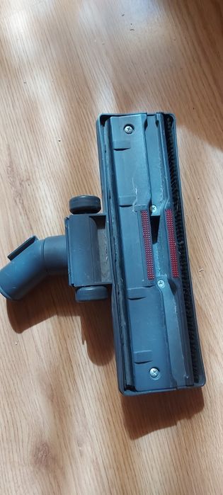 Продам щётку с палкой для пылесоса