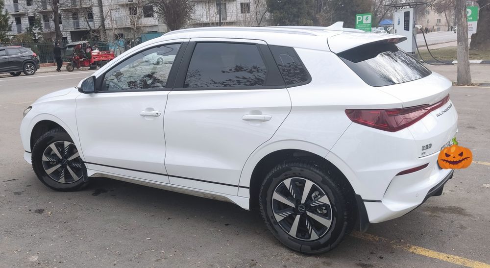 Продается Byd E2 luxury 2023 года.