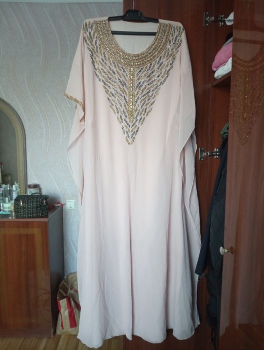 Продам вечернее платье