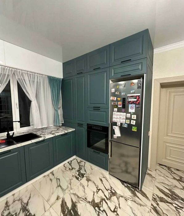 Oshhona mebeli neoklassika