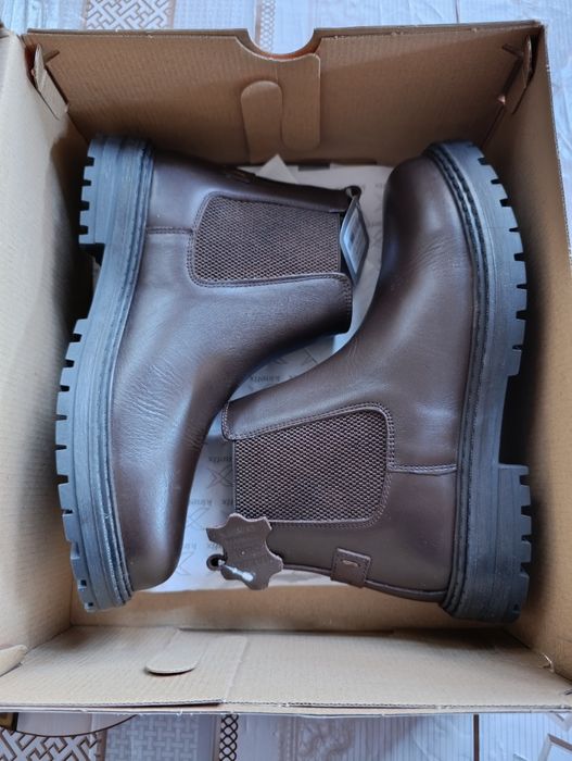 Продается Муж сапоги