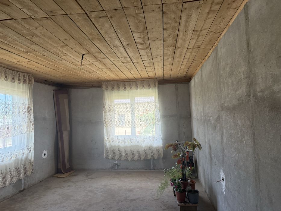 Vand casa  in Livada de Bihor