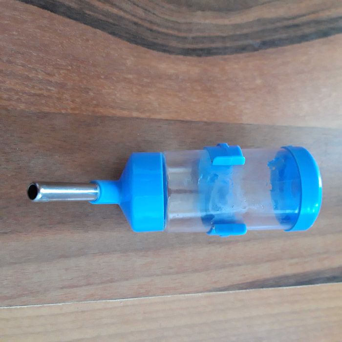 Поилка за вода за зайче или хамстер