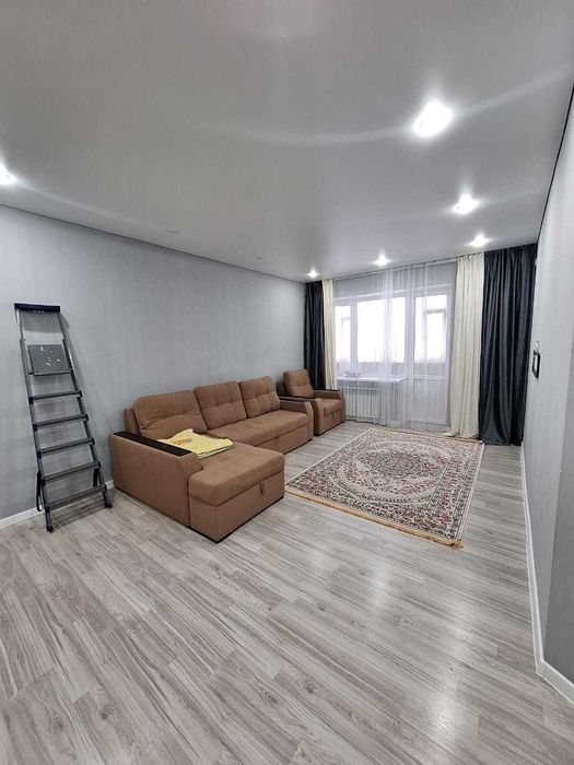 Продается 3 ком квартира район 4 мкрн