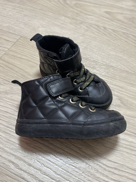 Ботинки 24 размер, H&M, стелька 15 см. Утепленные