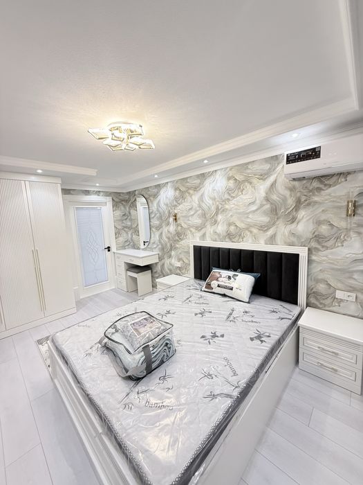 Регистон.Сдаётся 3х комнатная квартира Люкс