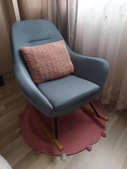 Люлеещ стол  Jysk