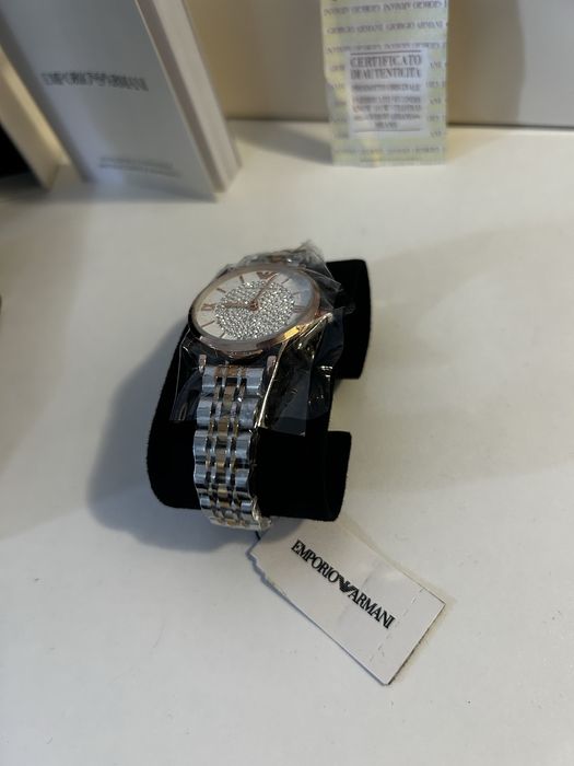 Ceas damă Emporio Armani metalic elegant model premium