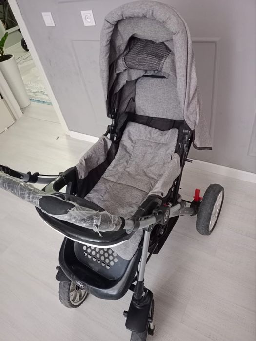 Детская коляска б/у.