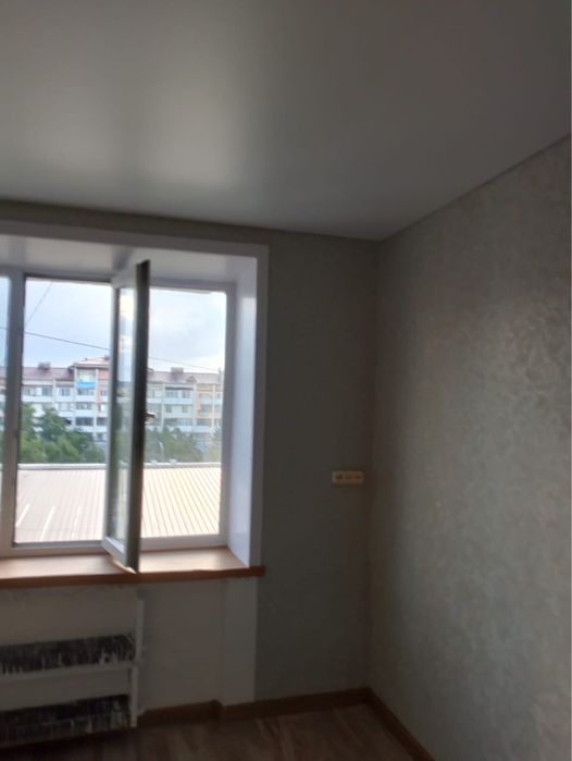 Продам комнату в центре общежитии