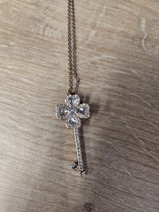 Колие Swarovski без забележки