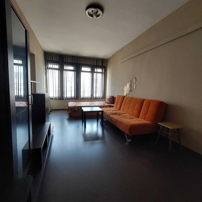 Дава се под наем Едностаен апартамент в София, Център - 42 кв.м за 357 € - Снимка #1