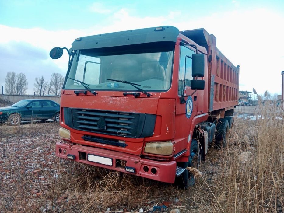 Продам самосвал HOWO.