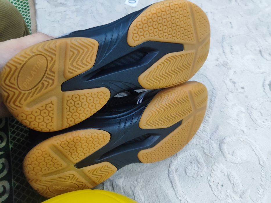 Красовки зале универсал