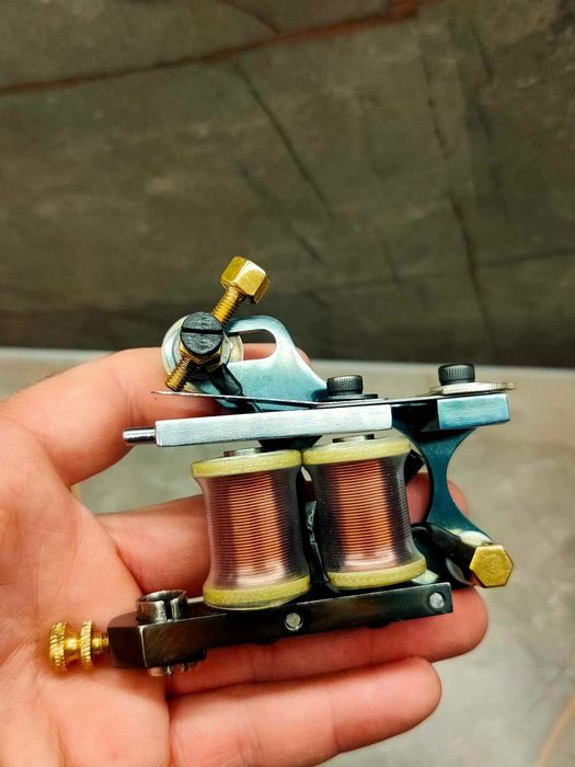 Машинка за татуировки