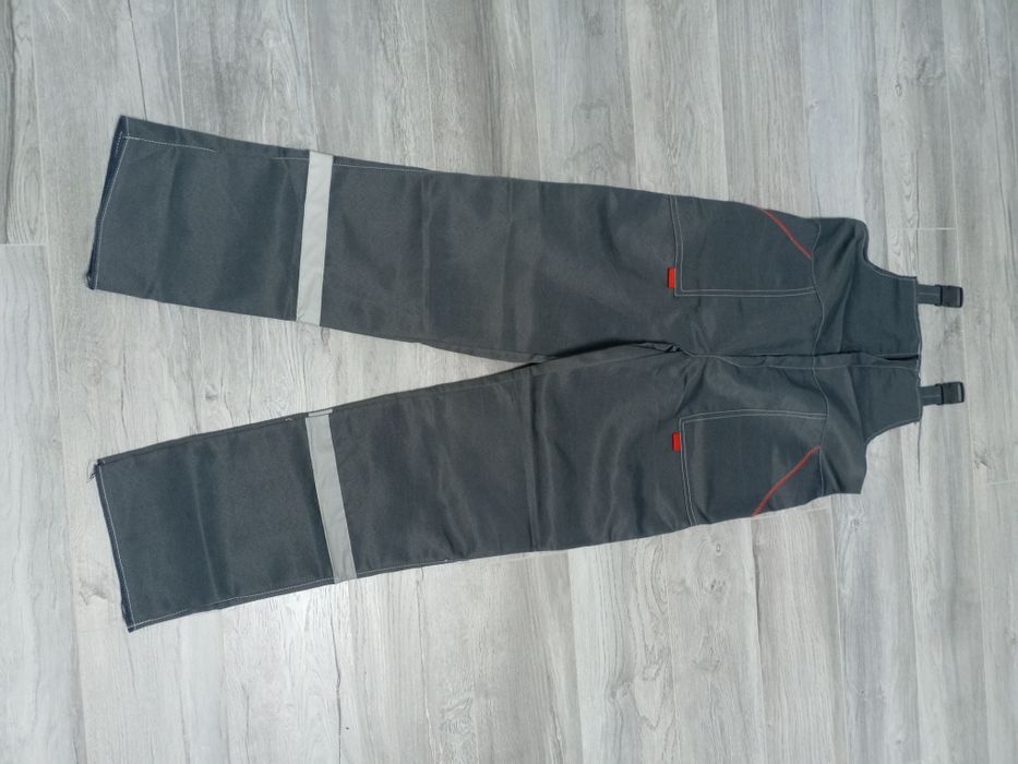 Продам летнюю спецодежду