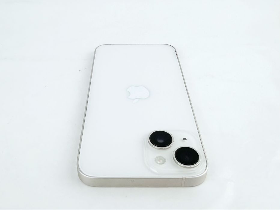 Apple iPhone 14 128GB Starlight Отличен!