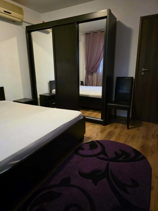 Ofer spre inchiriere apartament 3 camere sector 4