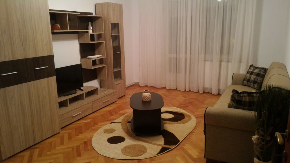 De închiriat apartament cu 2 camere, Tudor, zona Shopping City