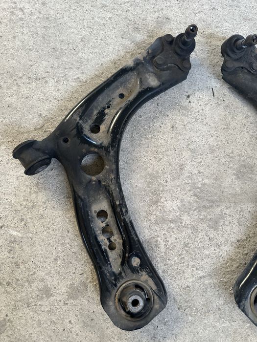 Bascula stanga dreapta skoda octavia 3 golf 7 superb 3