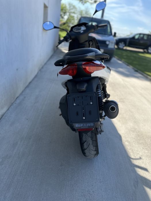 Aprilia Sportcity 250