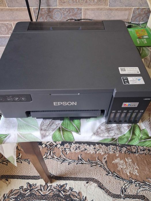 Принтер цветной Epson L8050