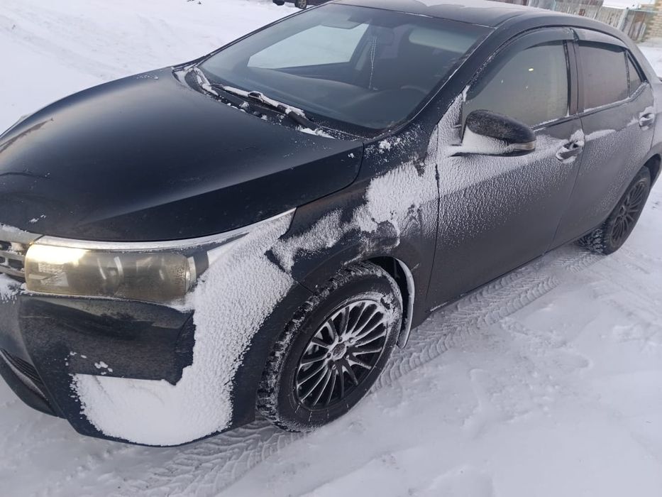 Продам машину Тойота Королла