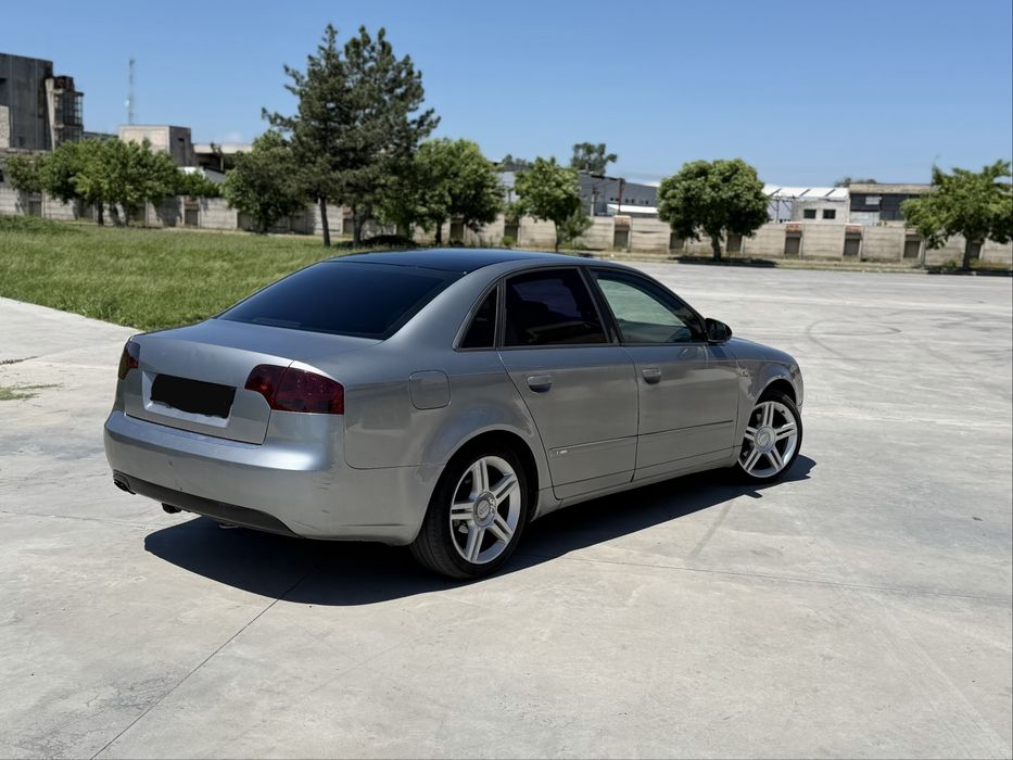 AUDI A4 2005 — imagine 2