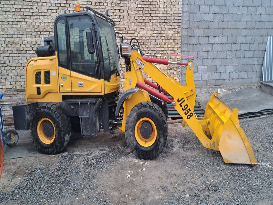 Погрузчик 2026 йил сотилади