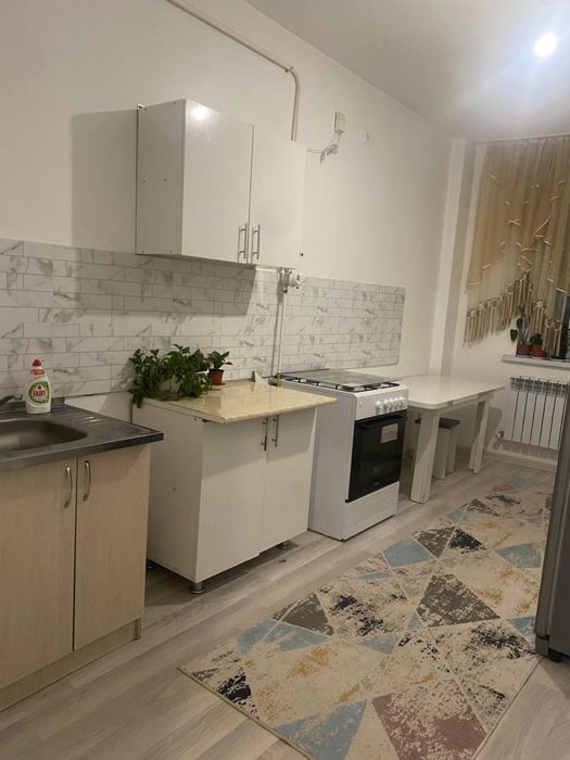 2комнаталы квартира ұзақ уақытқа арендаға беріледі