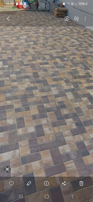 Montaj pavele amenajari curti , terenuri indreptari nivelari