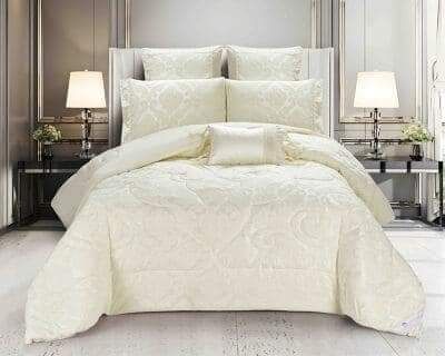 Set pilota jacquard.7 piese.Cu pernă și cearșafuri elastice.310