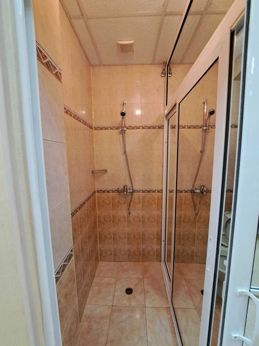 Дава се под наем Офис в Бургас, Център - 33 кв.м за 200 € - Снимка #3