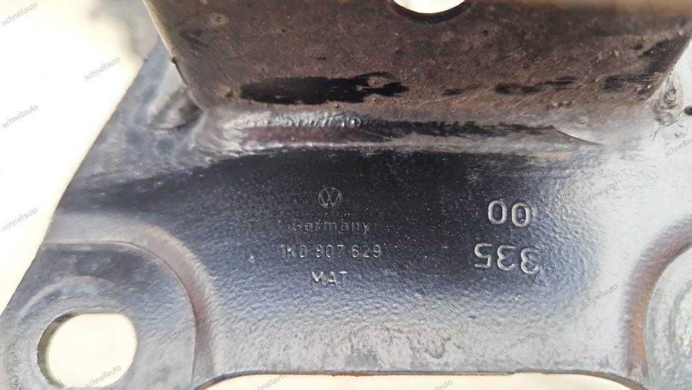 Intaritura bara spate VW Golf 5 plus cod 1K0 807 629