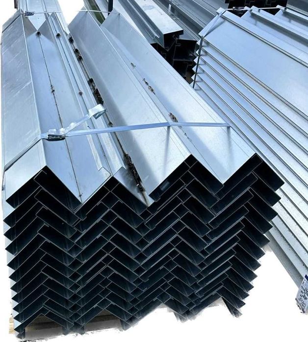 Profile zincate pentru containere