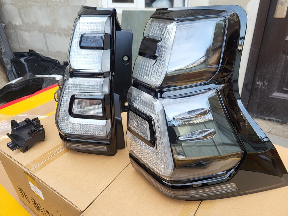 Фонари на Toyota Prado 150