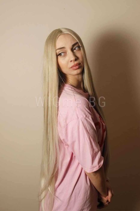 Дълга права пепелно руса лейс фронт перука Елора