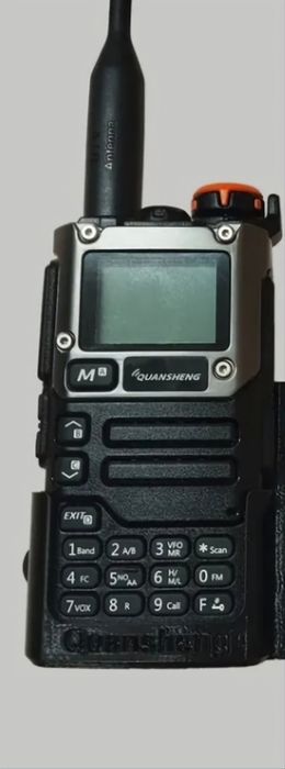 Носимая гражданская рация QUANSHENG UV-K6.