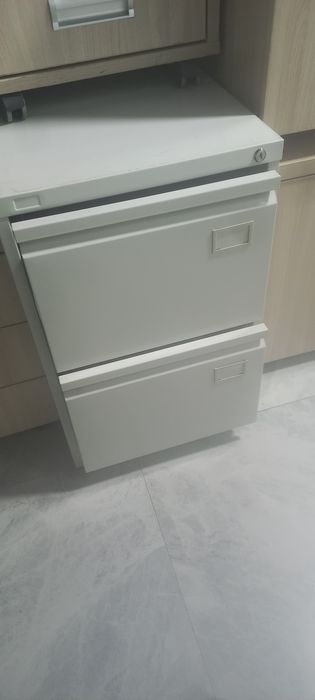 Сейф железный две полки