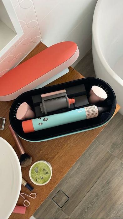 Dyson-Ariwrap idHS05