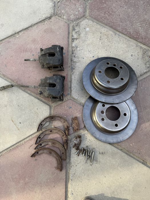 Задние тормозные диски на bmw e39