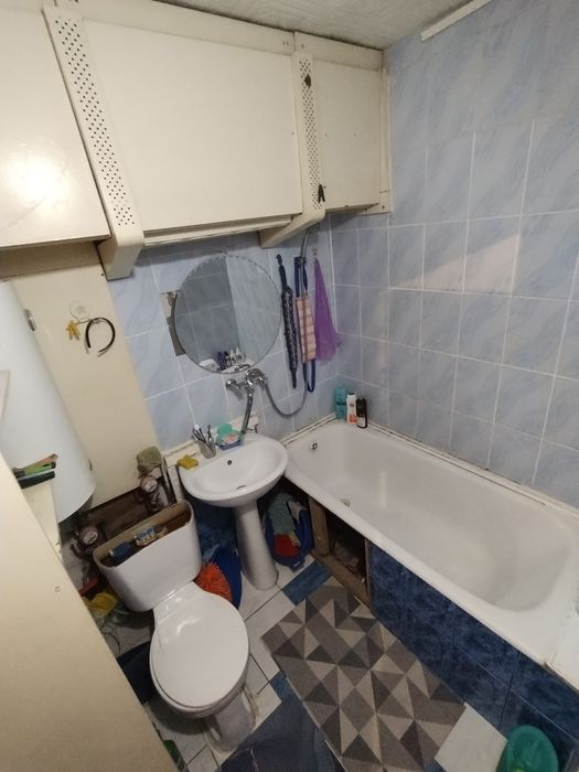 Продам полуторку на промбазе